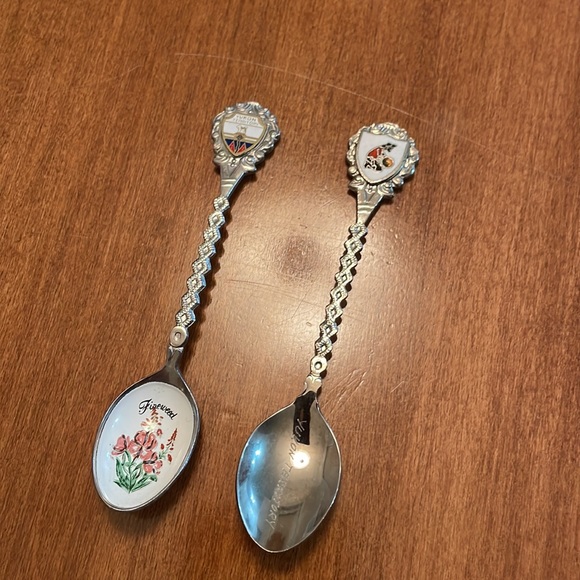Souvenir spoons - Picture 3 of 3